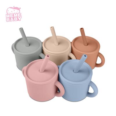 China 220ml Spill Proof Easliy Grip Feeding Littles Straw Cup With Handles for sale