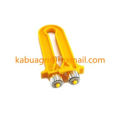 China Bee Frame Beekeeping Tools Bee Hive Frame Wire Crimper Beekeeping protection for sale