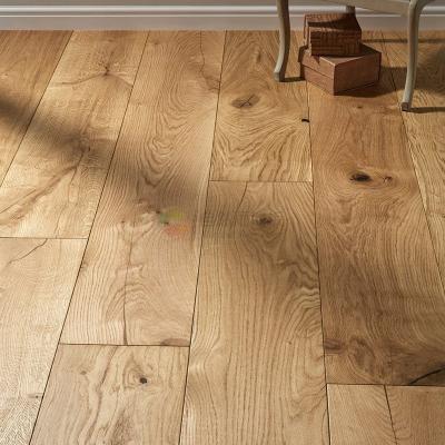 China Modern Smooth Exterior Oak Flooring UV Finish Engineered Wood Flooring for sale