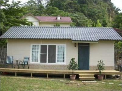 China Superior Apartment Movable Prefab House , Small Movable Homes Sandwich Panel for sale