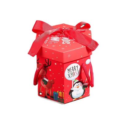 China Christmas Eve Gift Boxes New Spot Disposable Multifunctional Packaging Box with Handles for Wholesales for sale