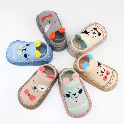 China 2021 Cute Anti Slip Children Antibacterial Newborn Baby Girl Shoe Booties Cute Cartoon Fancy Cute Cotton Baby Warm Socks for sale