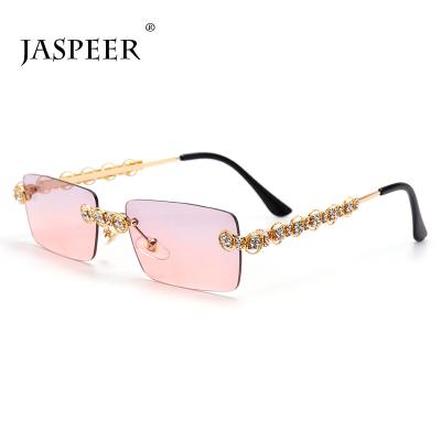 China 2021 Fashion Sunglasses Guvivis Lady UV400 Metal Crystal Sunglasses Gradient Diamond Customized Handmade Luxury Rimless Sunglasses for sale