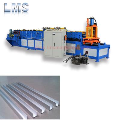 China Hotels Lower Price And High Quality U Channel Roll Forming Machine en venta