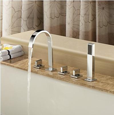 China 5pcs Tub Faucets Electric Luxury Bathroom Mixer Taps Chrome Plated Chrome Bathtub Faucet with Handshower for sale