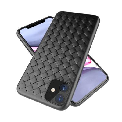 China Lightweight Luxurious Woven Pattern Soft Phone Case Heat Dissipation Suitable for phone case for iphone& samsung& huawei& xiaomi for sale