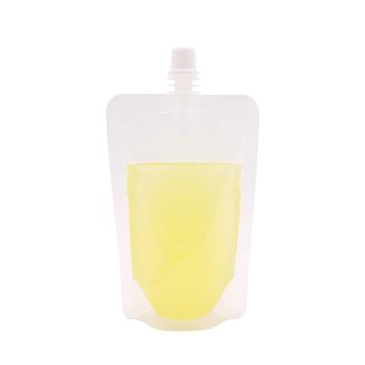 China Barrier High Quality Customized Stand Up Liquid Plastic Bag Drink Spout Pouch 500ml Clear for sale