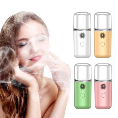 China Mini Facial Steamer Handheld Skin Care Humidifier Moisturizer 2020 Nebulizer Vaporizer 30ml Nano Portable Facial Mist Sprayer for sale