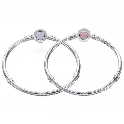 China Fashion 925 Hot Silver Heart Lead Free Silver Bangle European Charm Bracelet Fit Women Size Selection for sale