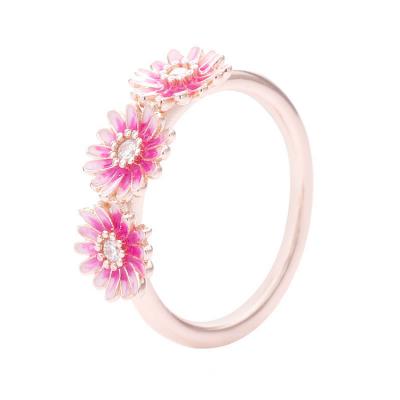 China New Arrival Lead Free Rose Gold Beauty Enamel Daisy Flower Rings for sale