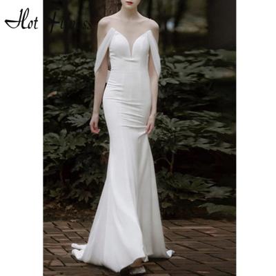 China HFWD14 Anti-Static France Hot Imported Aristocratic Deep V-Neck Zipper Fishtail Satin Pearl White Mermaid Backless Wedding Dress Bridal Gown for sale