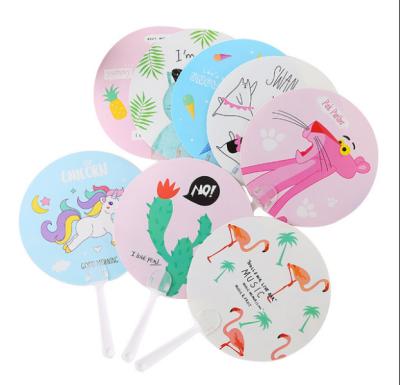 China 2020 China Factory Design New Customer Size Circulate Plastic Hand Fan for sale