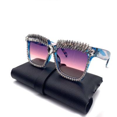 China Fashion Sunglasses 2020 New High Quality Women Bling Cool Fashion Luxury Trend Rhinestone Summer Shade Diamond Sunglasses for sale