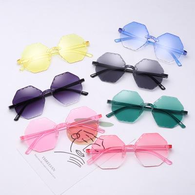 China Fashion Sunglasses 2021 New Sun Flower Children Shape Flexible Soft Polygon Colorful Sunglasses Whole Kids Sun Glasses Cheap for sale