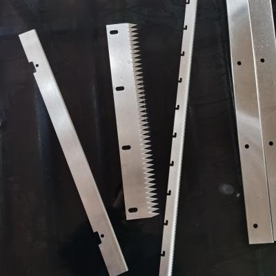 China Good price package machine parts small industrial round knife serrated saw sealing toothed cutting blade for sale