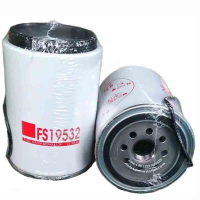 China Excavator parts fuel filter P551067 P551853 P551361 P502457 SFC-7912-30 SFC-7912-30B P551856 8159975 FS19532 for sale