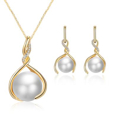 China Trendy Gold Plated Women Bridal Wedding Pearl Earring Necklace Jewelry Set 2021 for sale