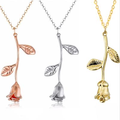 China New Romantic Alloy Rose Flower Pendant Necklace Jewelry Gold Plated Rose Flower Necklace Silver Plated for sale