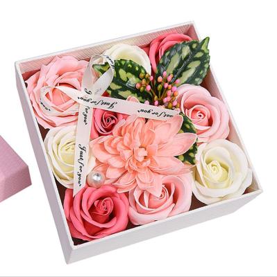 China New Innovative Environmentally Friendly Soap Flower Box Dealing Custom Valentine's Day Mother's Day Rose Gift for sale