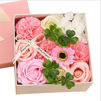 China Environmentally friendly fragrant artificial heart-shaped bath rose soap flower flowers roses in gift boxes boxes valentine's day wedding for sale