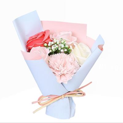 China Environmentally friendly Valentine's Day floral atmosphere with new mall flower gift box soap bouquet border gift for sale