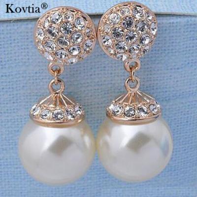 China Pearl Clip On Earrings Elegant Round Austrian Crystal Earrings Pearl Clip On Earrings Without Piercing for sale