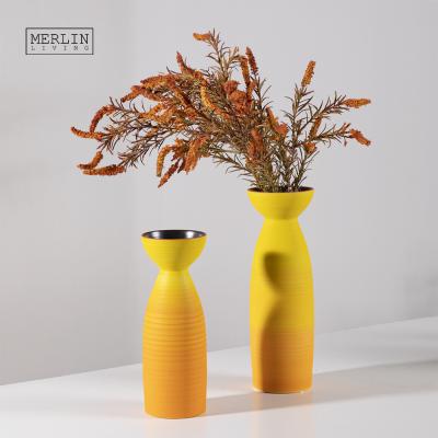 China Wholesale Modern Art Decor Merlin Table Decoration For Living Room Accessories Yellow Hand Forming Porcelain Vase With Flower Vase for sale