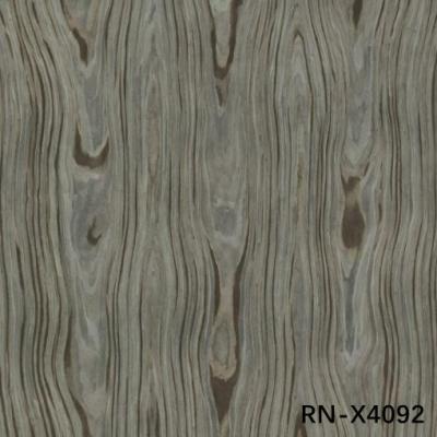 China Roman RN-X4092C 2500 * 640mm Tamaño estándar carilla de madera de ingeniería para decoración de hoteles en venta