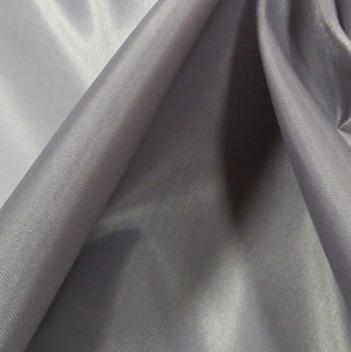 China Anti-Static High Quality Polyester Satin Fabric 100% Silk Comfortable And Soft Low Price Various Colors for sale