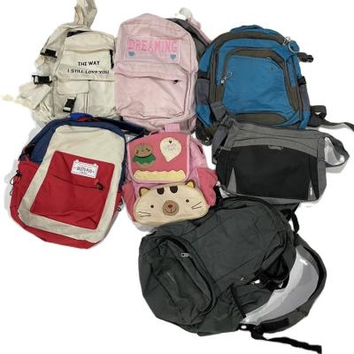 China Wenzhou Hongyang Mixed Second Hand Children School Bags Bulk Used Backpack Bullets Ukay Pack for sale