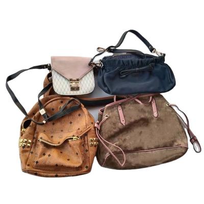 China Mixed used branded bags ladies branded used clothes occasion clothing for sale