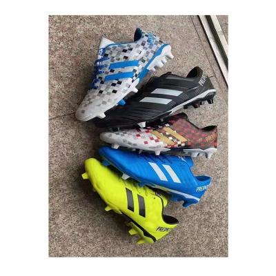 China Mixed Wholesale Second Hand Used Football Soccer Shoes Boots Balls for sale