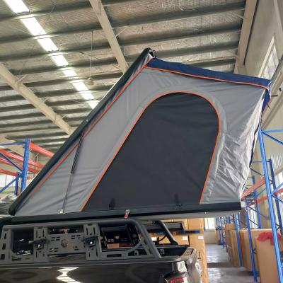 China Easy To Open New Style 4wd Offroad Camping Large Inside Room Hard Aluminum Shell Roof Top Tent for sale