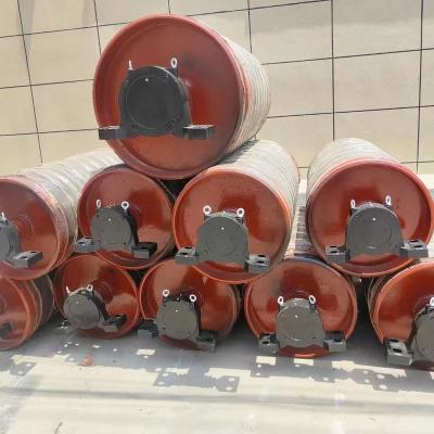 China The carbon steel factory directly sells high quality conveyor idlers, drive rollers, and overturning rollers for sale