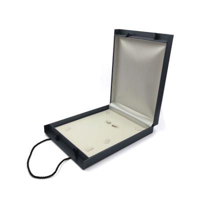 China High Quality Portable Reused Pof Dimgray Jewelry Necklace Box Materials Pof Dimgray Pendant Jewelry Boxes For Ladies for sale