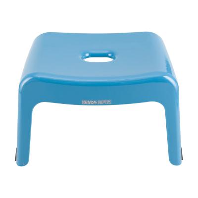 China Environmental protection non-slip design lightweight stackable plastic stool for sale