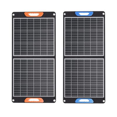 China Outdoor Home Use Camping Solar Panel Foldable System 100W 166mmx166mm for sale