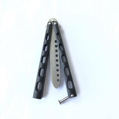 China 2022 Best Factory Wholesale Non-variable Stainless Steel Butterfly Folding Knife for sale