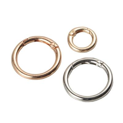 China High Quality Customized Snap Ring Zinc Alloy Open Spring Strap Luggage Clip Hook Keychain for sale