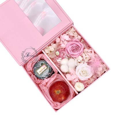 China Wholesale Fashional Gift Scented Candle with Preserved Roses in Luxury Pink Box for Birthday Gift for sale