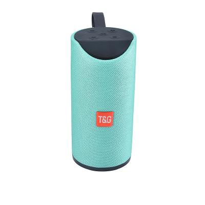 China Super Waterproof Outdoor Power Bank Wireless System Hi Fi Sound Bass Wireless IPX5 Stereo Portable BT Speaker for sale