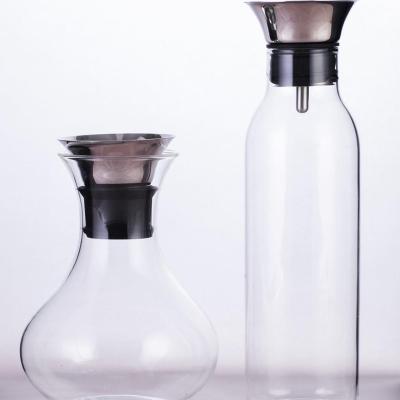 China High Temperature Resistance Hot Sales 1000ml Glass Water Pitcher With Stainless Steel Lid for sale