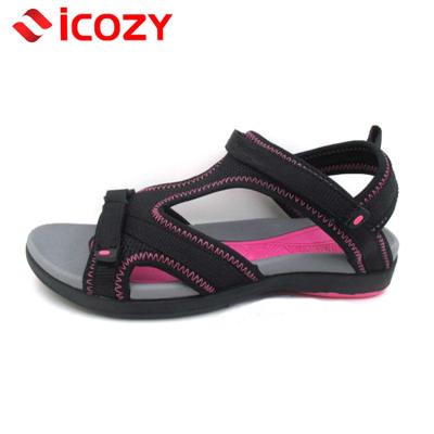 China Summer Rubber Fashion Sport Flat Sandals For Women for sale