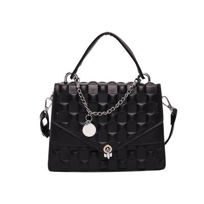 China 2022 high quality new design luxury cross - body side bags for girls shoulder chain handbags for women for sale