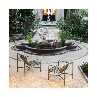 China AJUNION Metall Außenmöbel Hinterhof Patio Stuhl Minimalist Stahl Lounge Stuhl für den Garten zu verkaufen