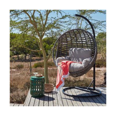 China Metal Frame All Weather Hanging Chair with Polyester Cushion and Garden Single Seating for sale