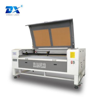 China Automatic Feeding Laser Engraving 100w/130w/150w Laser Cutting Machine For Cloth/Garments/Cloth/Leather for sale