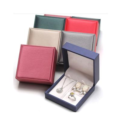 China Handmade Custom Small Ring Set Jewelry Box Pendant Earring Set Boxes Packaging For Jewelry Gift Box Storage Wholesale for sale