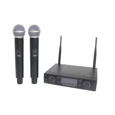 China Professional Handheld System Wireless Microphone Conference Microphone UHF Dual Channel WM-88U Handheld Microphone for sale