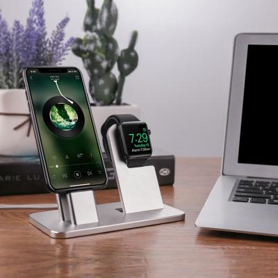 China Mobile Phone Made in Aluminum Alloy Smart Fast Charging China Portable Wireless Charger 5V 3A for sale